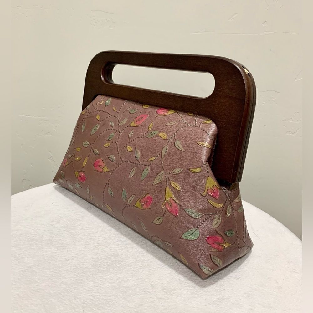 Handmade Genuine Embossed Leather Large Wooden Frame Handbag - Picture 11 of 16
